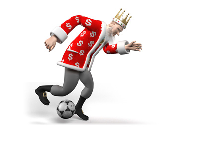 The King is about to do a special move with the football in anticipation for the upcoming UCL match.