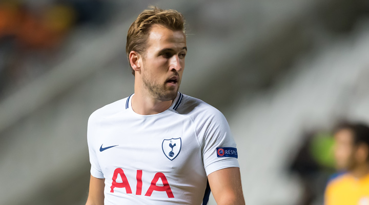 Tottenham Hotspur striker, Harry Kane, mid-game reflecting.  The year is 2017.