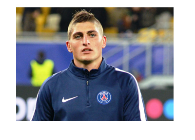 The PSG midfielder Marco Verratti is warming up for the match. Next up, Anderlecht.