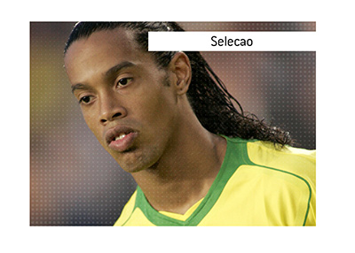In photo: Legendary Brazilian player Ronaldinho in the Selecao yellow, representing his nation on the football pitch.