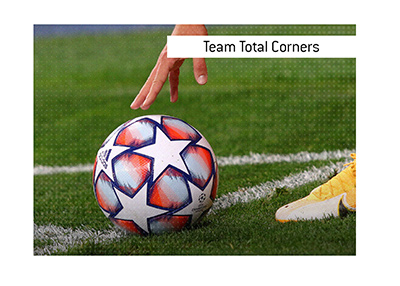 Federico Chiesa is taking a corner kick for Juventus FC.  What is the meaning of the betting term Team Total Corners?  The King explains.